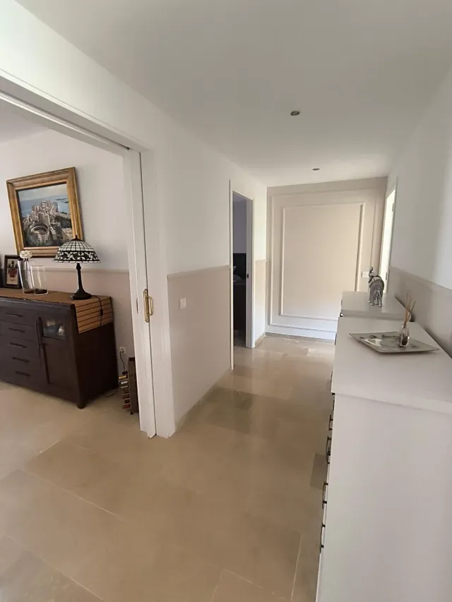 Calahonda - Piso 2 Dormitorios, Garaje, 4 Piscinas — 38