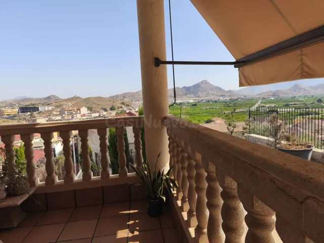 ¡Espectacular chalet independiente con vistas panorámicas en - foto 3