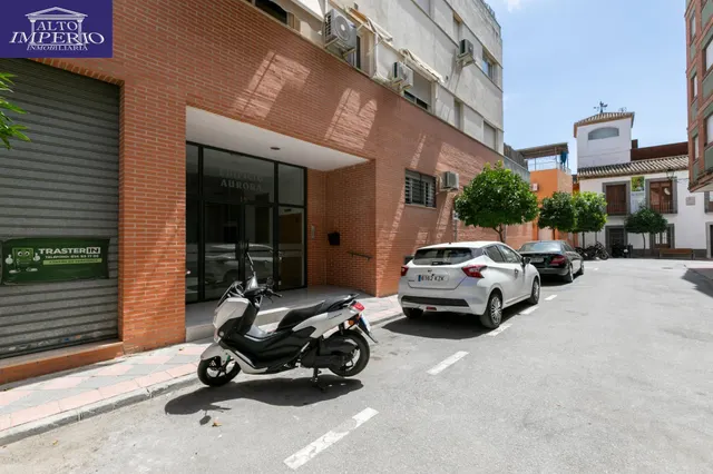 Piso en Armilla Centro con patio de 46 m2, 2 dormitorios y metro — 21
