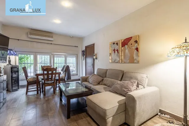 Casa con piscina en urb los chopos - Las Gabias — 9
