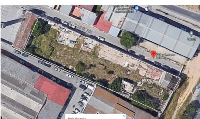 Excepcional solar industrial de aproximadamente 2,500 m2 - foto 2