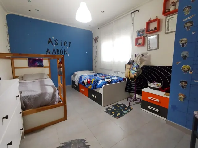 SE VENDE CHALET EN MONFORTE DEL CID — 31