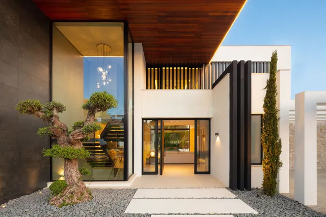 Chalet 5 habitaciones 667m² en venta - Marbella