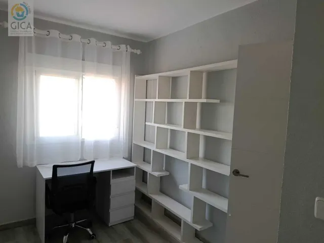 Piso de 3 dormitorios centro de Algeciras — 12