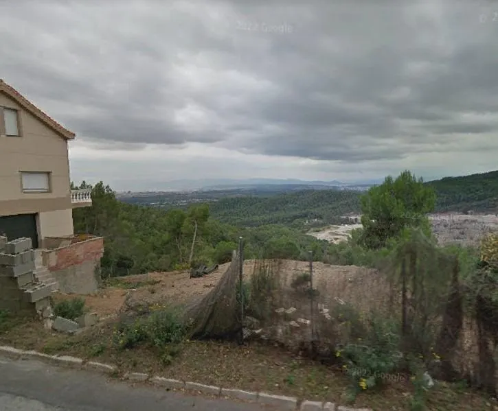 SOLAR EN SANT FELIU DEL RACO