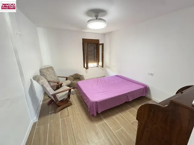 VENTA DE CASA EN BENIFAIO (VALENCIA)   CENTRICA — 36