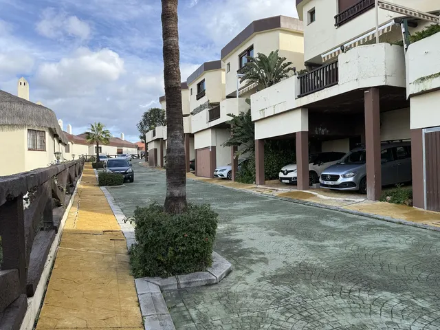 Chalet 3 habitaciones 148m² en venta - Riviera del sol — 28