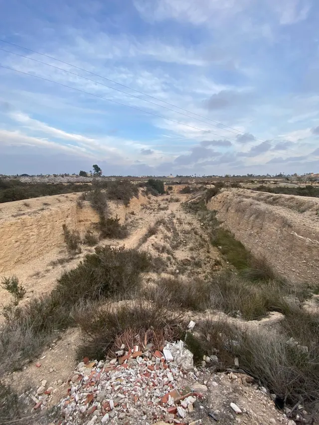Amplia Parcela en Elche - Zona Matola con Vistas Despejadas - foto 5