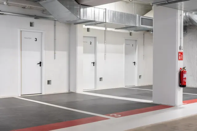 Parking 25m² en alquiler - Zona Avinguda Barcelona — 10
