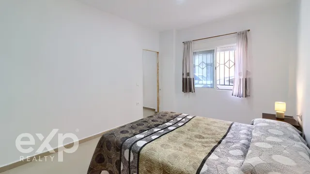 CASA EN ALGEMESI — 33
