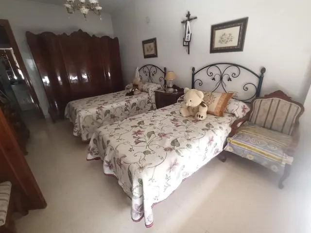 GRAN PLANTA BAJA EN VENTA CENTRO CIUDAD!!! — 18