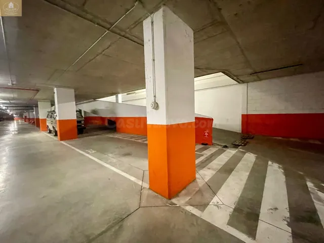 Garaje 42m² en venta - San Jerónimo - foto 4