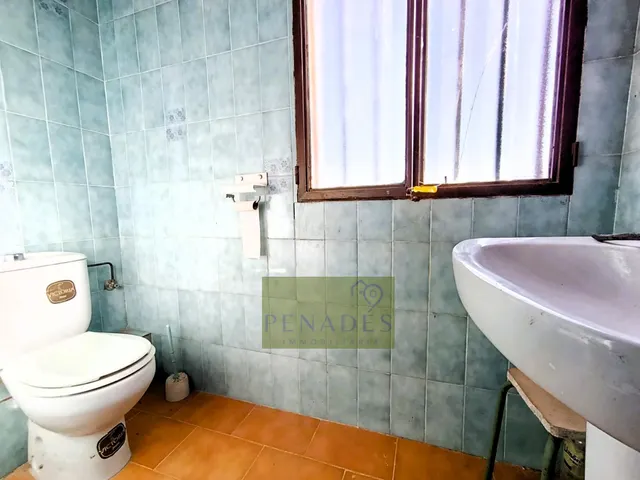 CHALET MUY CERCA DE LA POBLACION — 18
