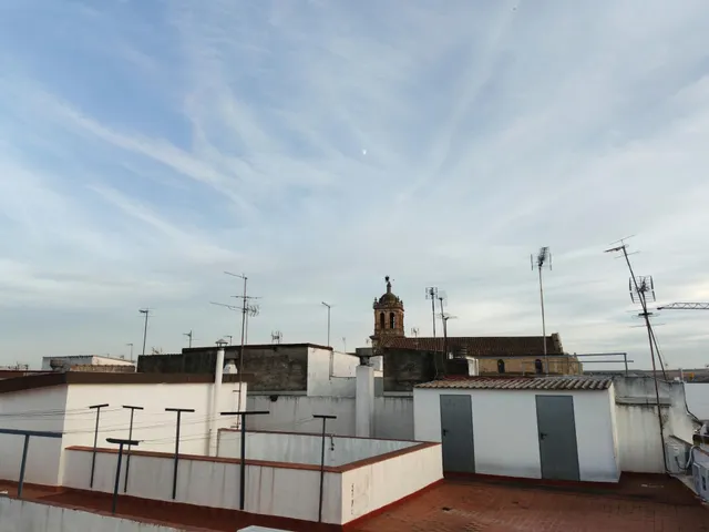 Piso de 3 dormitorios con trastero y patio en santa marina — 24