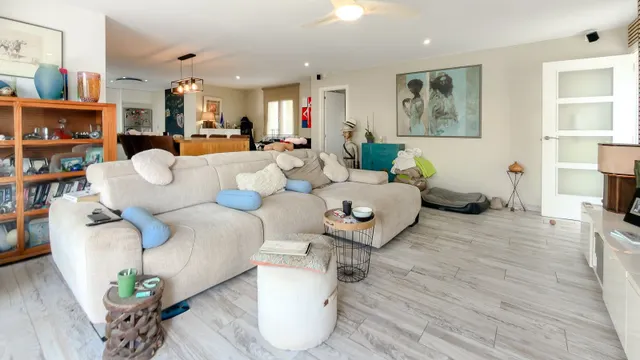 Villa 2 habitaciones 130m² en venta - Centro — 28