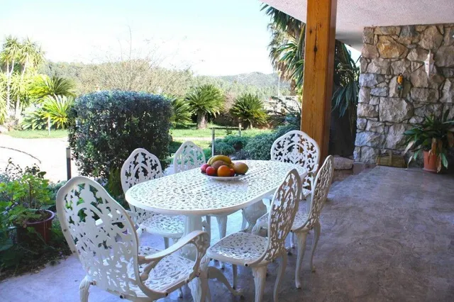 Villa exclusiva con dos residencias, piscinas y completas instalaciones deportivas en Favara, Valencia — 11