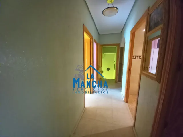 *95.000€* inmobiliaria la mancha vende preciosa casa de 3 habitaciones en el pueblo de Barrax ( Albacete ). — 41