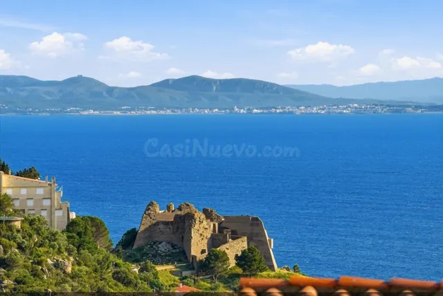 Casa en Puig Rom con vistas panorámicas a toda la bahía de R - foto 2