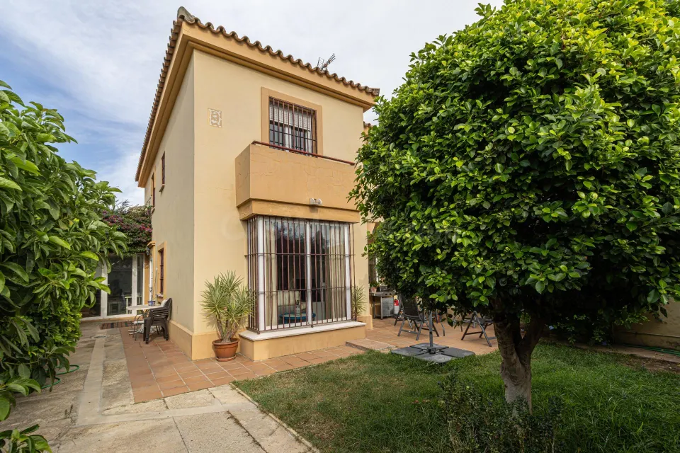 Magnífica oportunidad: chalet pareado en pozoalbero