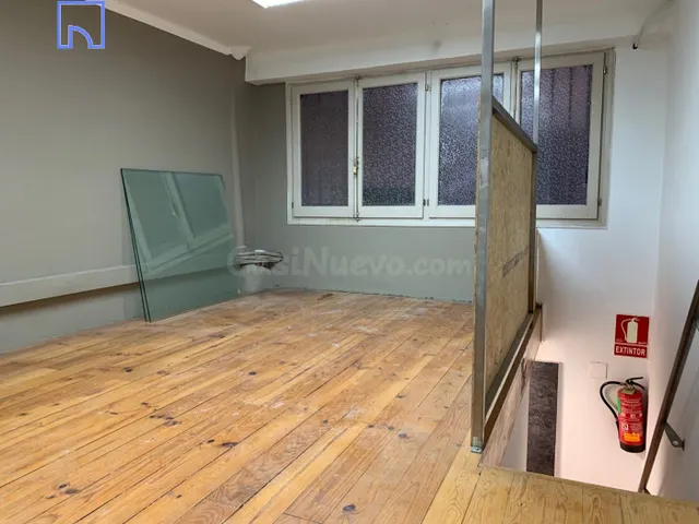 Local Comercial en Zona Centro; 650€ — 7
