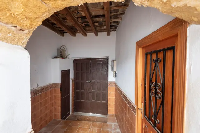 Casa independiente para reformar en el casco antiguo de Vejer de la Frontera — 9