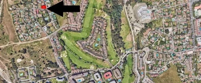 Terreno exclusivo para villa de lujo en Guadalmina Alta — 4