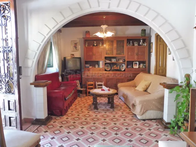 Casa de Pueblo a reformar en el centro de Benalmádena Pueblo - foto 3