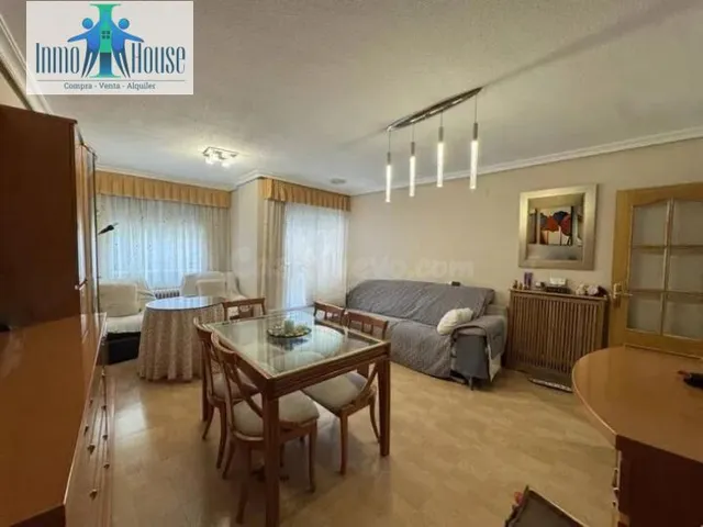 PISO EN VENTA ZONA CENTRO - foto 2