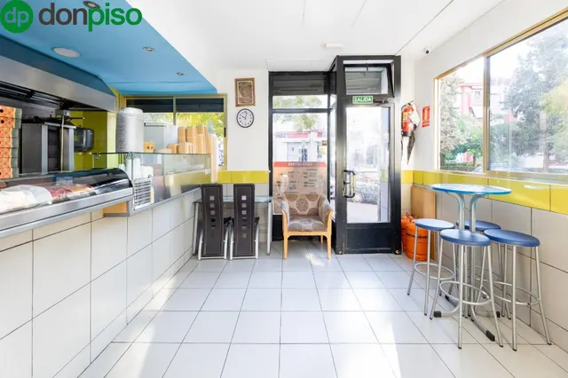 VENTA DE LOCAL EN URBANIZACION PARQUE NUEVA GRANADA (GRANADA) — 15