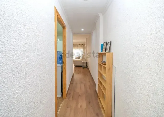 Duplex reformado junto al paseo marítimo y el parque Reina Sofía. — 20