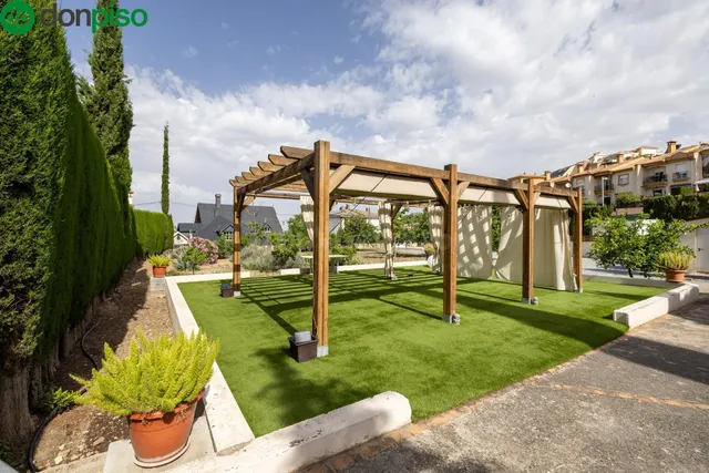 TERRENO URBANO CON PROYECTO PARA 4 CASAS ADOSADAS EN MONACHI - foto 3
