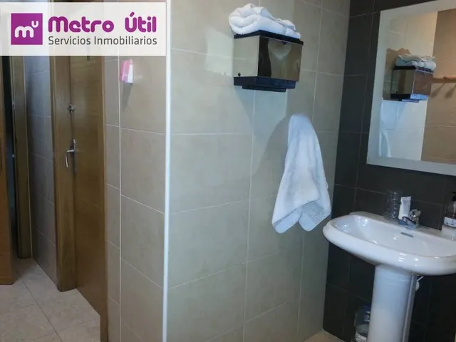VENTA DE LOCAL COMERCIAL con una ubicación excelente!!!! Zona Avda Novelda — 5