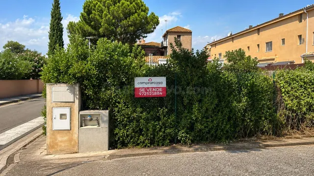 ¡Tu Oportunidad de Construir en Sant Pere Pescador! - foto 4