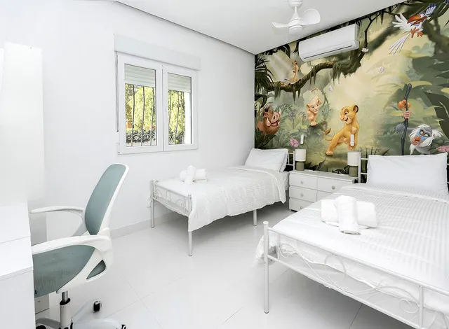 Chalet 6 habitaciones 300m² en venta - Centro — 41
