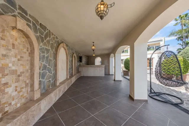 Chalet 6 habitaciones 341m² en venta - Costa Del Sol — 31