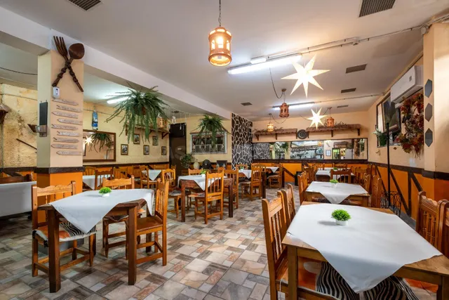 ¡Oportunidad única! Traspaso de restaurante en el corazón de - foto 4