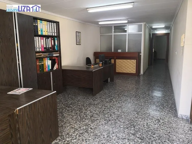LOCAL EN EL CENTRO DE ALICANTE — 6