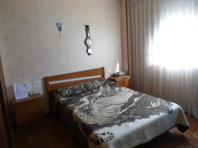 MAGÑIFICO CHALET EN BENAFER, EN EL CENTRO DEL PUEBLO. — 11