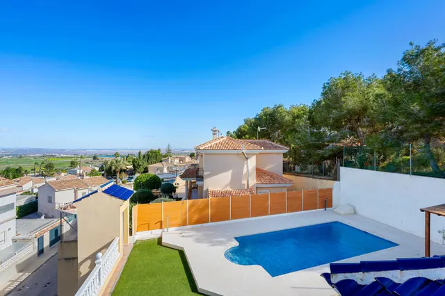 Villa 3 habitaciones en venta - Ciudad de las Comunicaciones — 31