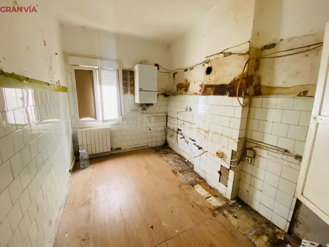 Apartamento en venta junto al Parque del Ebro - foto 3