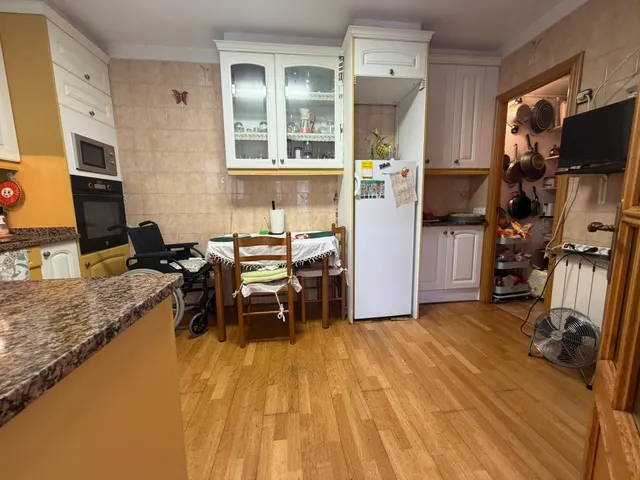 Casa de 5 habitaciones con garaje para 2 coches, terraza y aire acondicionado – lista para entrar a vivir — 38
