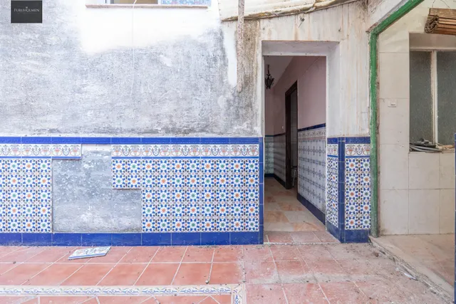 SE VENDE CASA CON UNA PARCELA DE 518 m2 (EN EL CENTRO DE LOS OGÍJARES). — 20