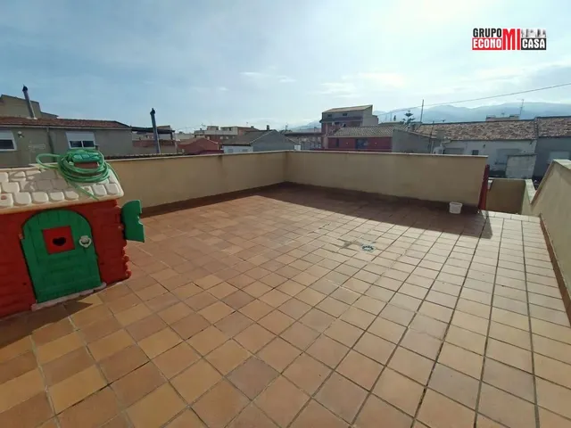 Espectacular casa reformada con patio y terraza en el centro de librilla, Murcia. — 23