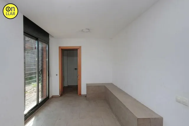 Amplio Chalet en Sentmenat posibilidad para dos familias — 17