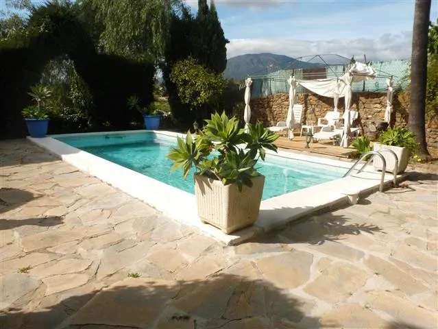 Chalet 6 habitaciones 380m² en venta - Costa Del Sol - foto 5