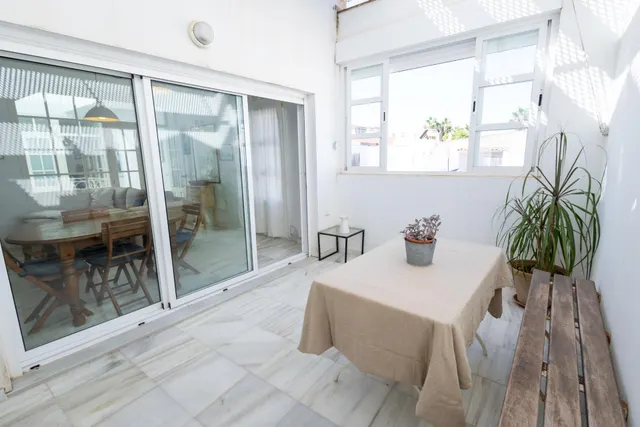 Casa de 3 dormitorios con terraza, azotea y gran luminosidad – Construcción 2010 — 29