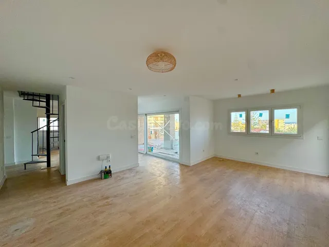 Dúplex 3 habitaciones 150m² en venta - Centro — 2