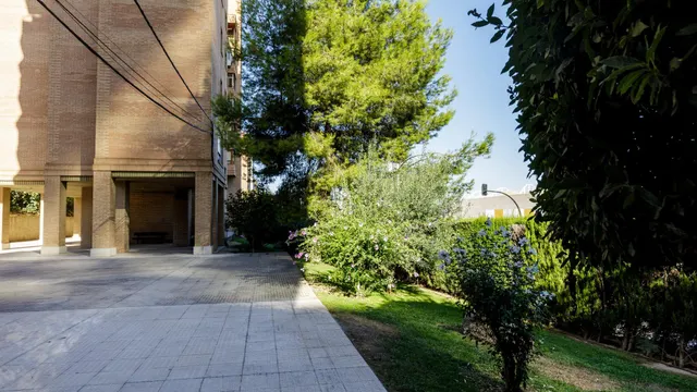 PISO en VENTA en ZARAGOZA - Avenida Navarra (Ref.: 00932) — 41