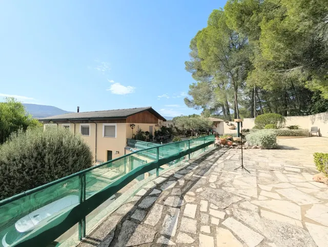 Oportunidad, en venta magnífico chalet en Cocentaina. — 9
