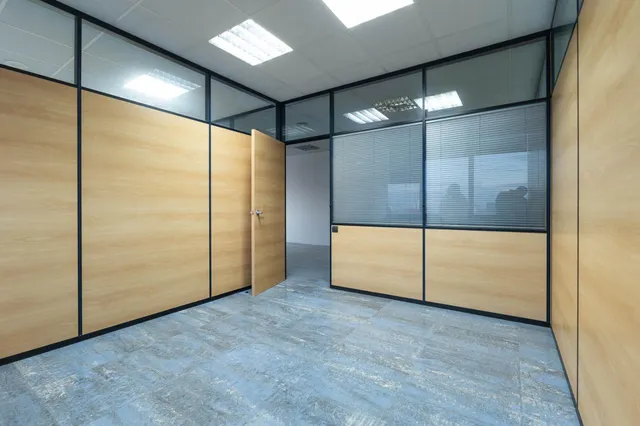 OFICINAS EN PUERTO  DE SAGUNTO — 20